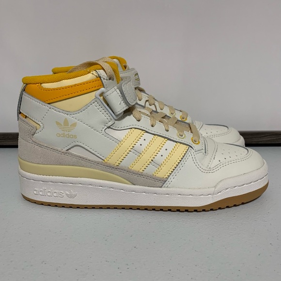 Adidas Originals Forum Mid J Shoes-Size 5 New - Picture 1 of 13
